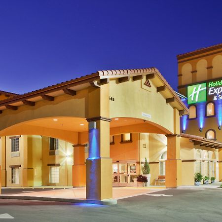 Holiday Inn Express Hotel & Suites Willows By Ihg Eksteriør billede