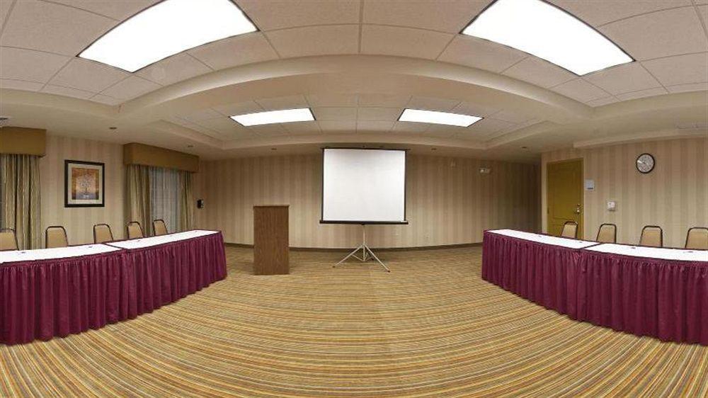 Holiday Inn Express Hotel & Suites Willows By Ihg Eksteriør billede