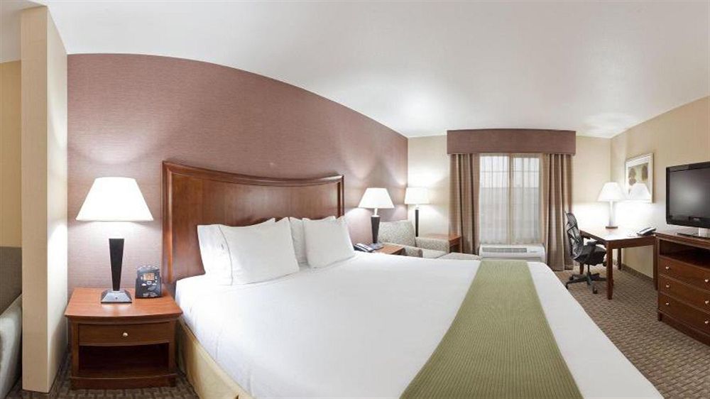 Holiday Inn Express Hotel & Suites Willows By Ihg Eksteriør billede